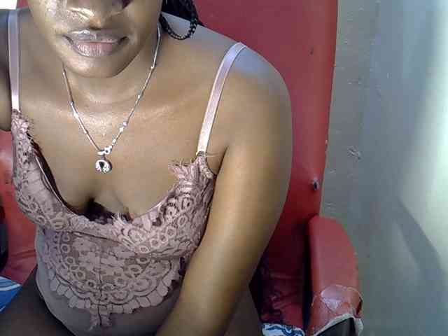 Nyangisexy1 webcam
