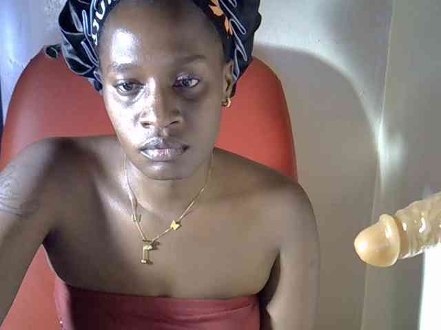 Nyangisexy1