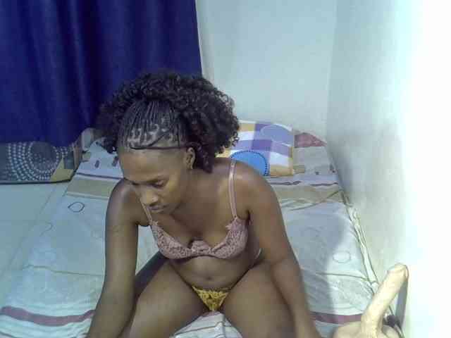 Nyangisexy1 webcam