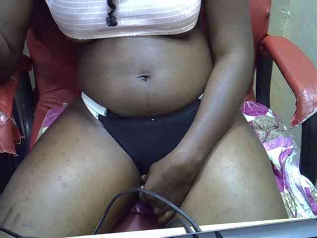 Nyangisexy1