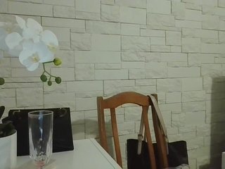 JuliaWetDream Porn Show