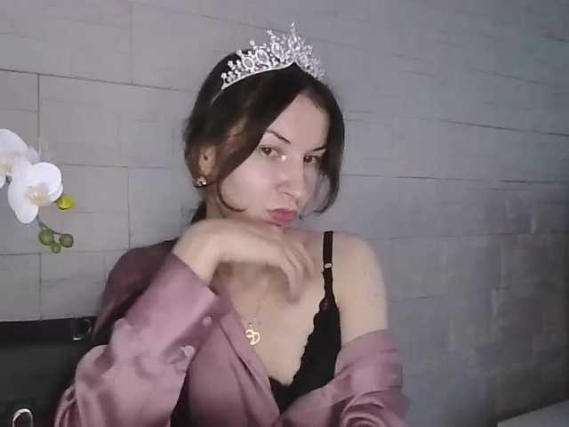 JuliaWetDream live cam preview