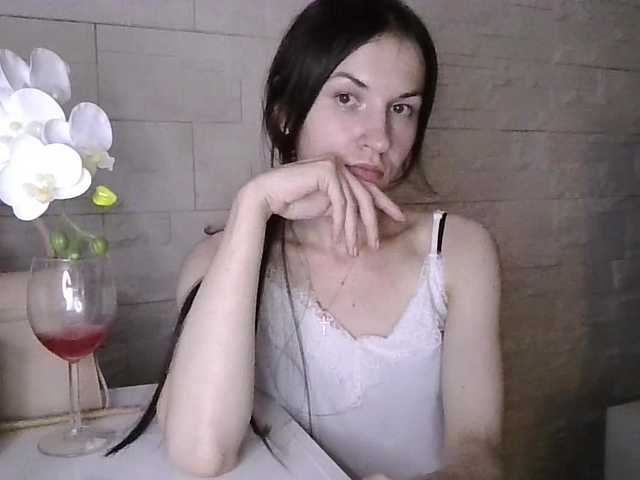 JuliaWetDream live cam on BongaCams