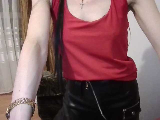 JuliaWetDream live cam on BongaCams