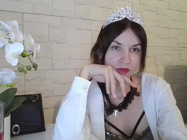 JuliaWetDream live cam on BongaCams