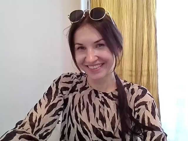 JuliaWetDream live cam on BongaCams