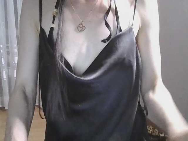 JuliaWetDream live cam on BongaCams