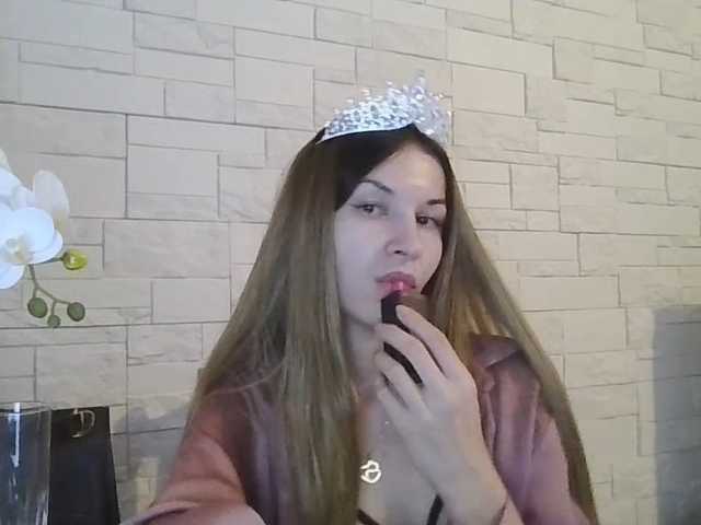 JuliaWetDream live cam on BongaCams