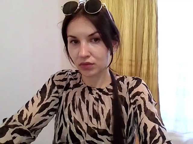 JuliaWetDream live webcam show