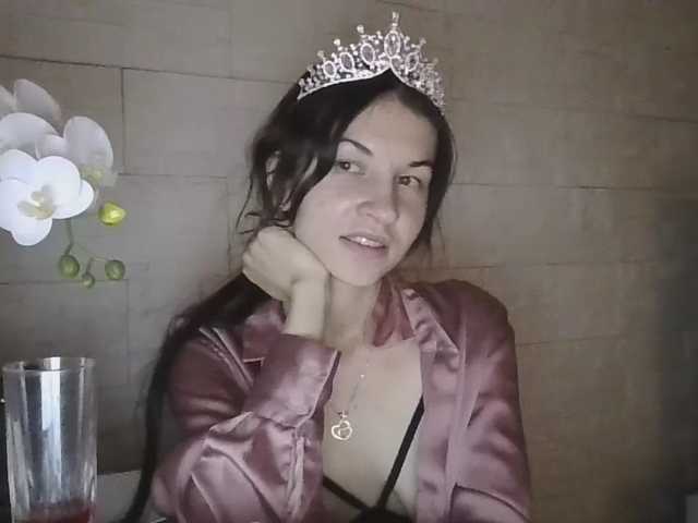 JuliaWetDream live cam on BongaCams