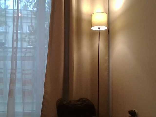 JuliaWetDream live cam preview