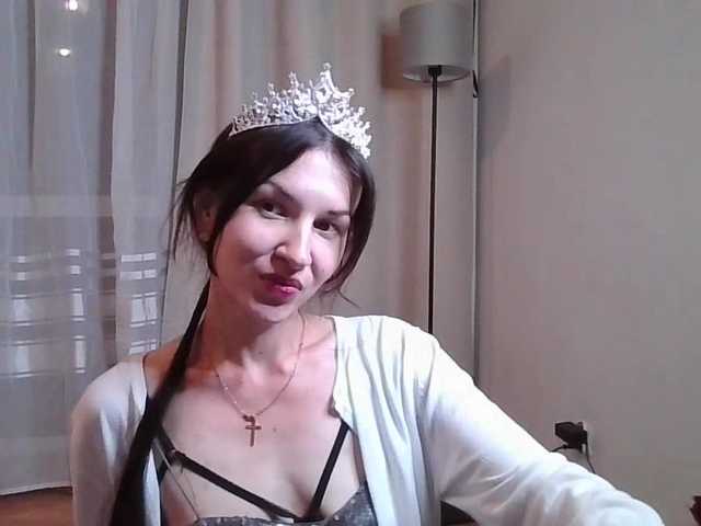 JuliaWetDream live cam preview