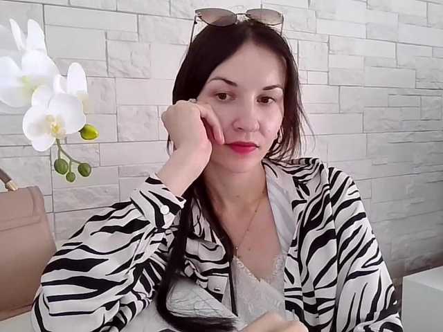 JuliaWetDream live webcam show