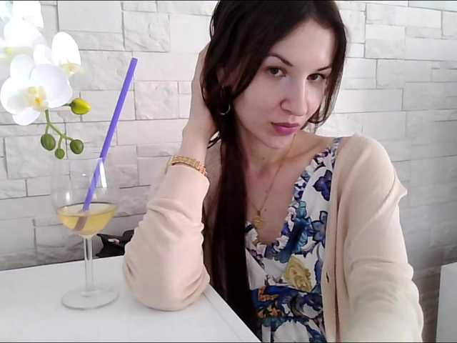 JuliaWetDream live cam on BongaCams