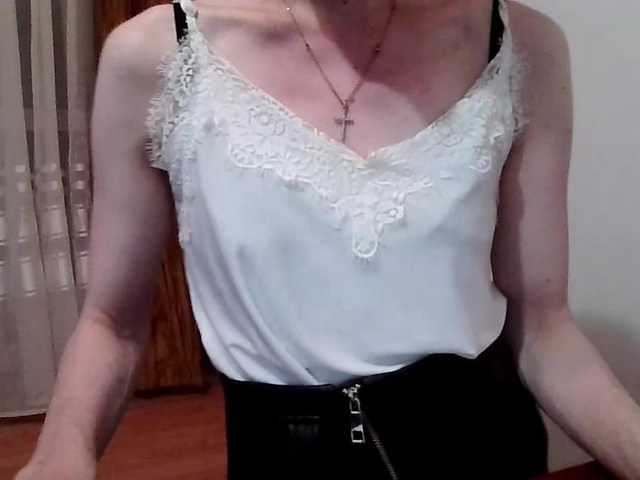 JuliaWetDream live cam on BongaCams