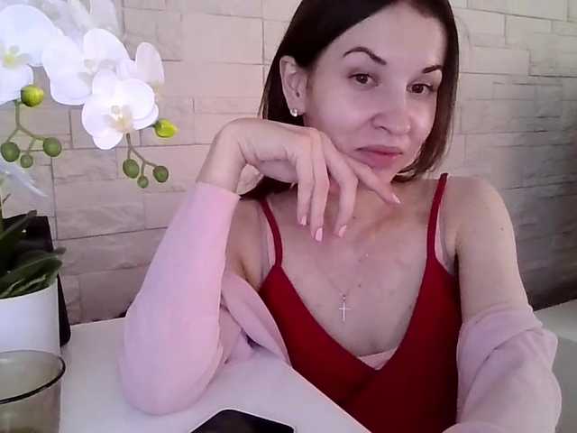 JuliaWetDream live cam on BongaCams
