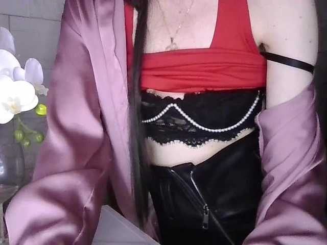 JuliaWetDream live webcam show