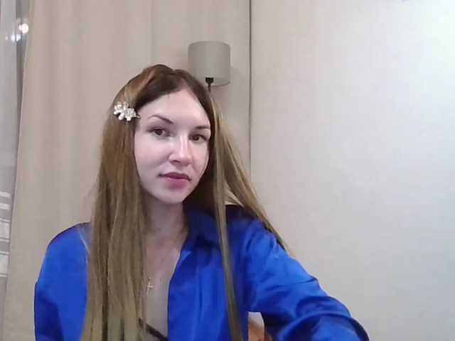 JuliaWetDream live cam