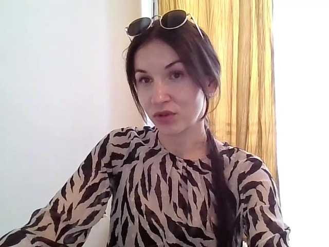JuliaWetDream live webcam show