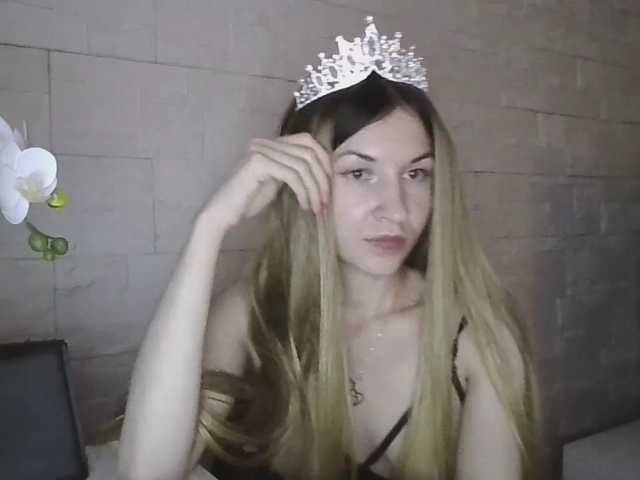 JuliaWetDream live cam on BongaCams