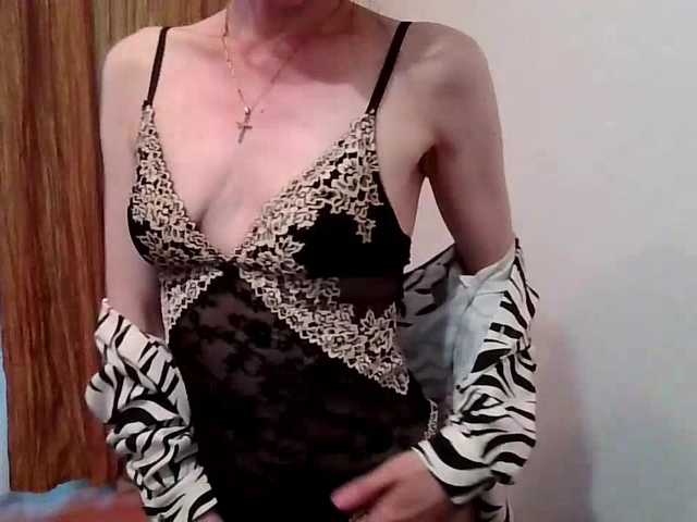 JuliaWetDream live cam on BongaCams