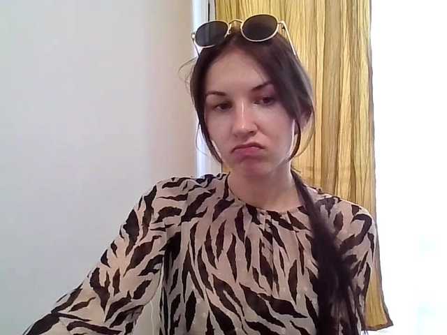 JuliaWetDream live webcam show