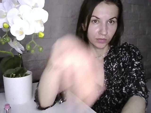 JuliaWetDream live cam on BongaCams