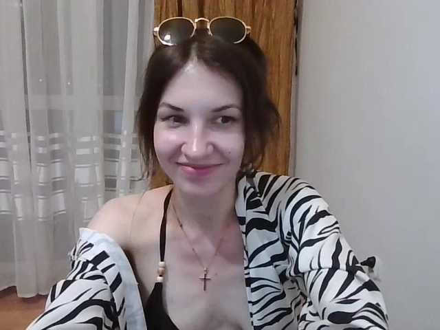 JuliaWetDream live cam on BongaCams
