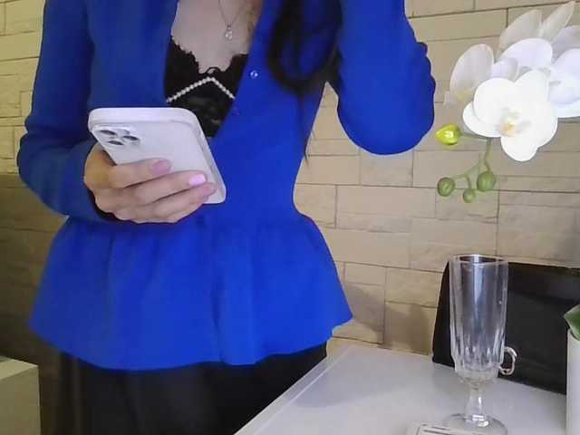 JuliaWetDream live cam on BongaCams