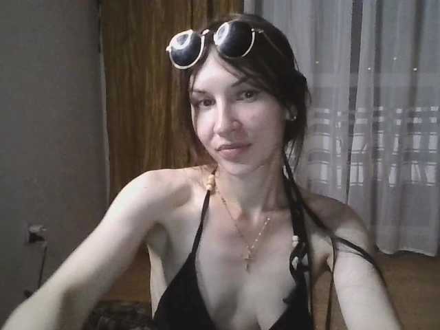 JuliaWetDream live cam on BongaCams