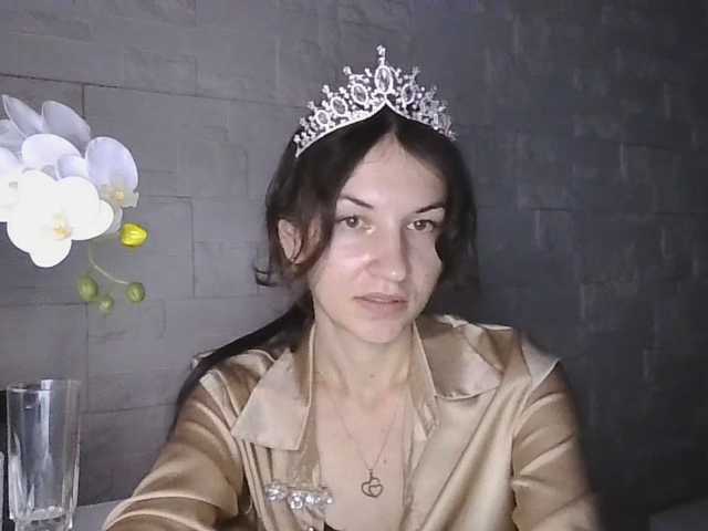 JuliaWetDream live cam preview