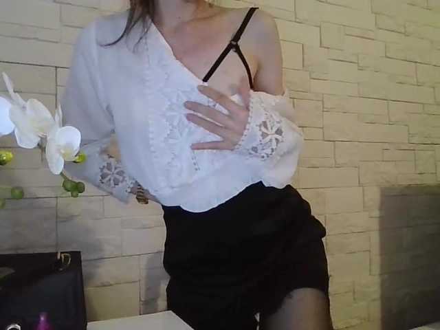 JuliaWetDream