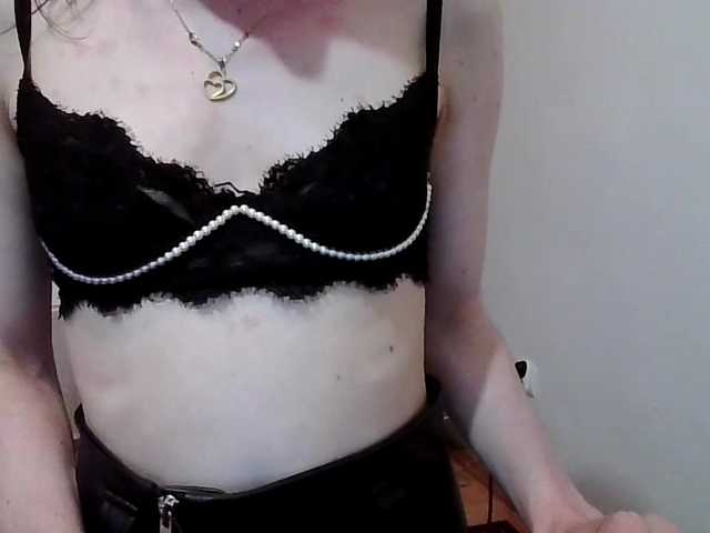 JuliaWetDream live cam on BongaCams