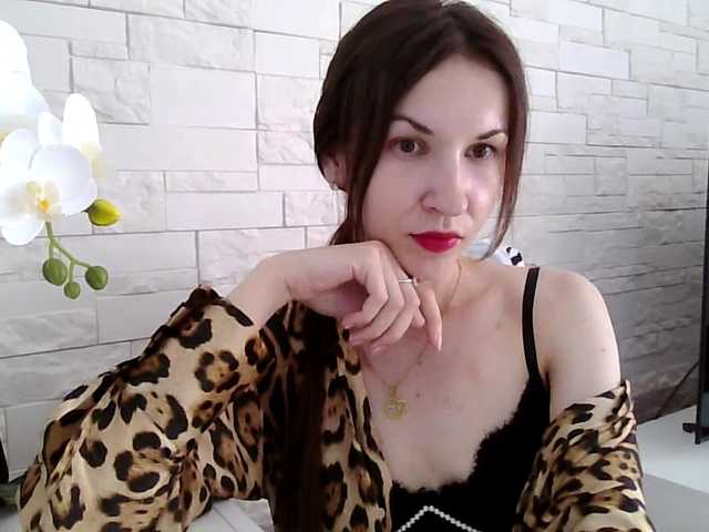 JuliaWetDream live cam on BongaCams