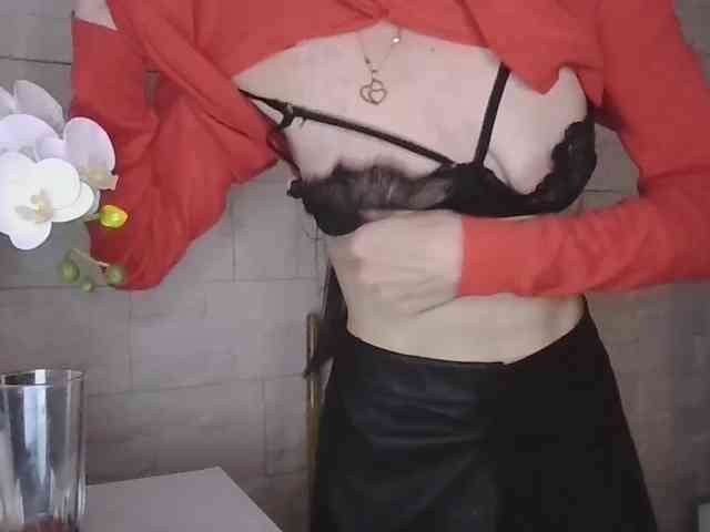 JuliaWetDream