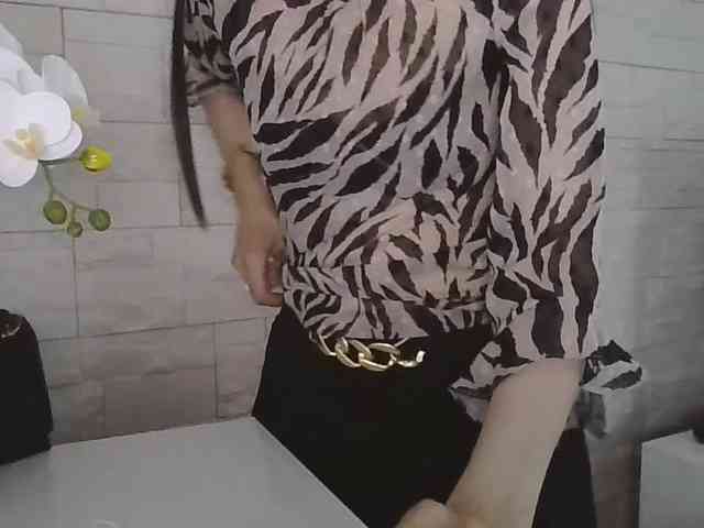 JuliaWetDream webcam