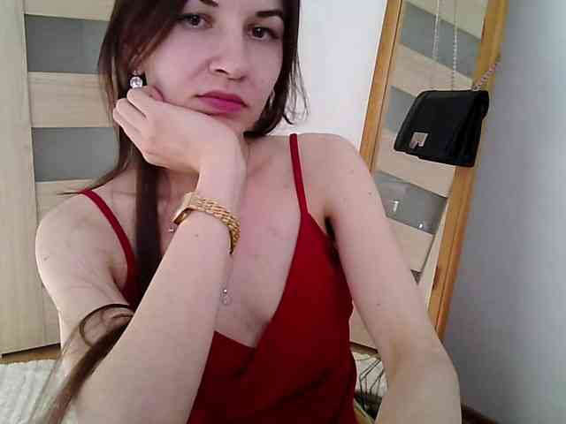 Model: JuliaWetDream