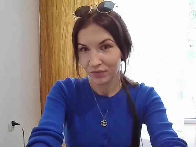 juliawetdream's live room