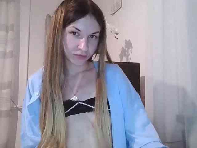 Model: JuliaWetDream