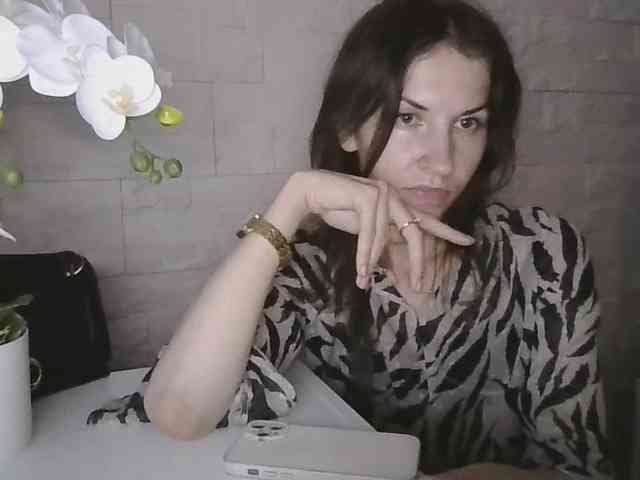 JuliaWetDream Live Webcam on BongaCams