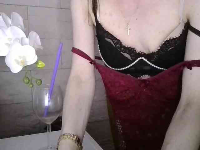 JuliaWetDream webcam