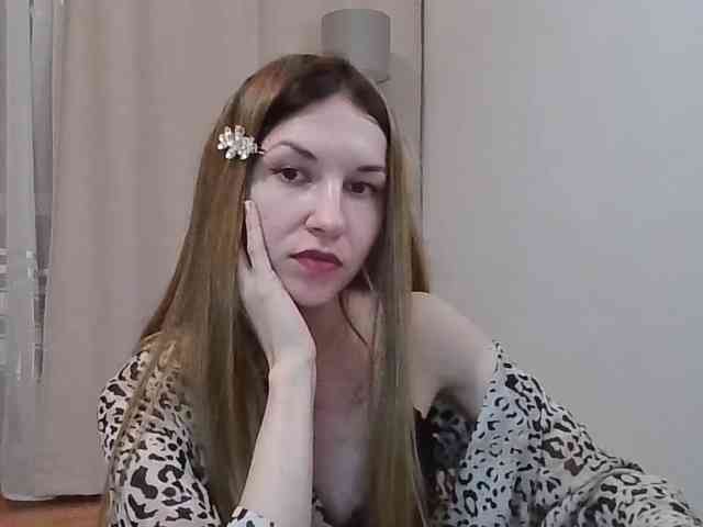 Model: JuliaWetDream