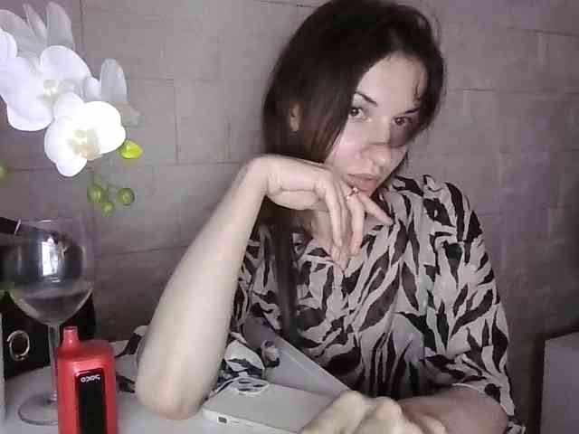 Model: JuliaWetDream