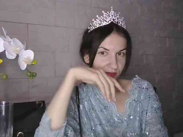 Model: JuliaWetDream