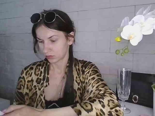 JuliaWetDream webcam