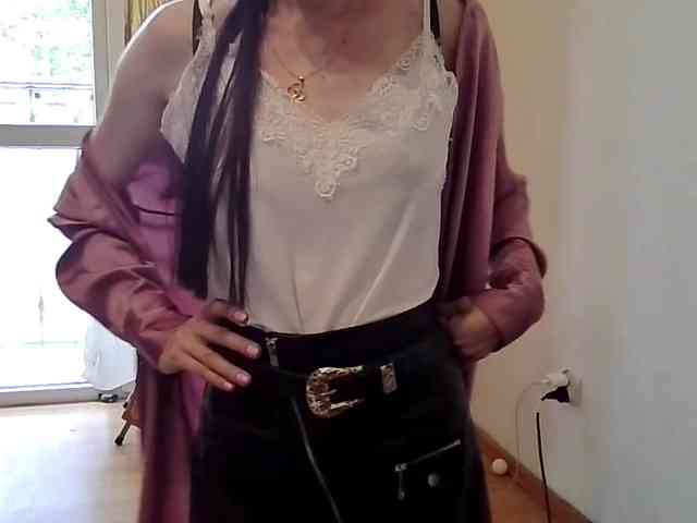 JuliaWetDream webcam