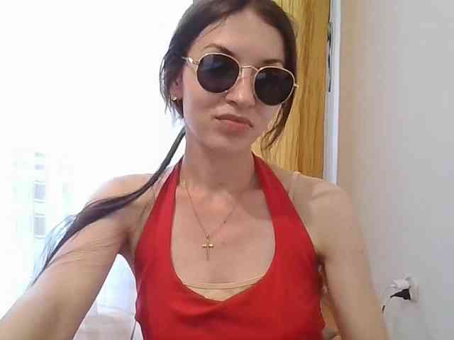 Model: JuliaWetDream