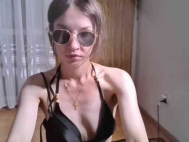 JuliaWetDream webcam