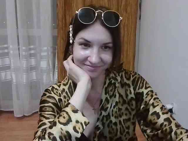 Model: JuliaWetDream