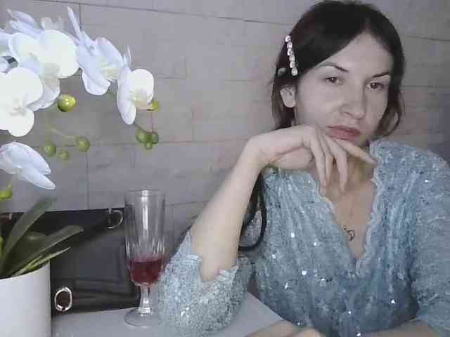 live adult video chat JuliaWetDream